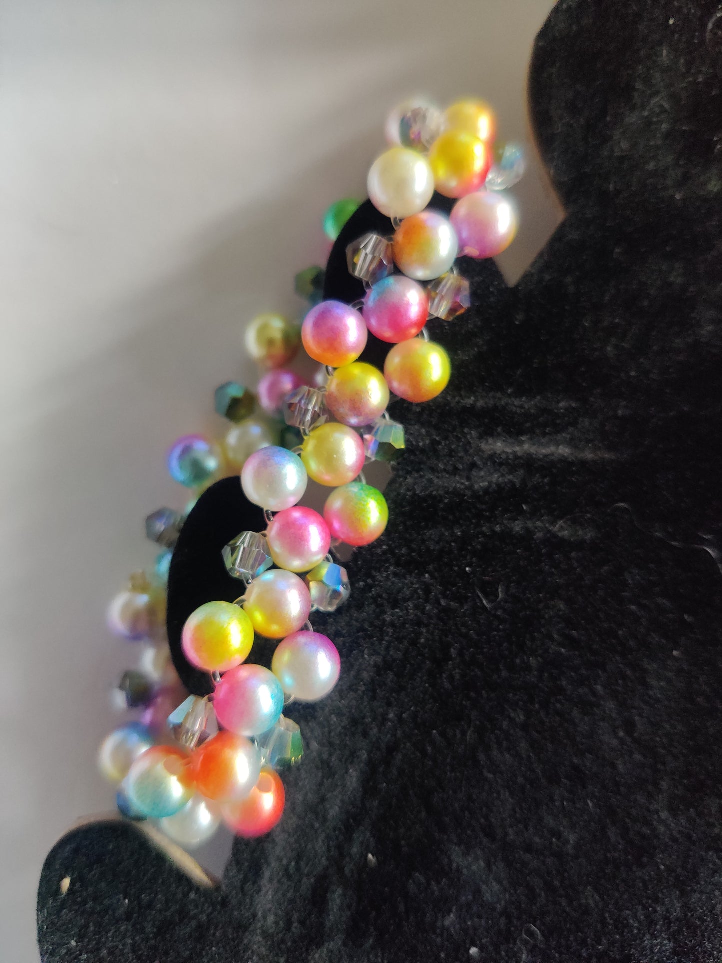 Handgjort Regnbågsarmband - Färgglada Glaspärlor