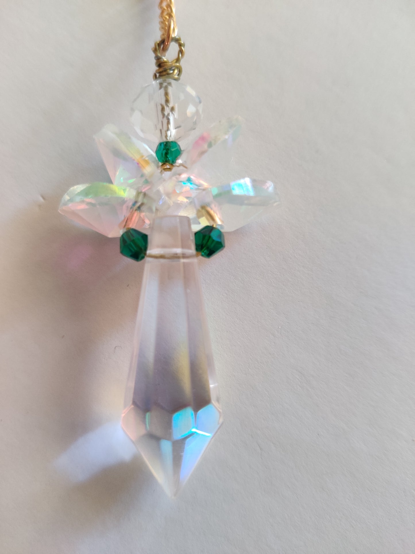 Kristall Skyddsängel - Handgjord med Gröna Kristaller