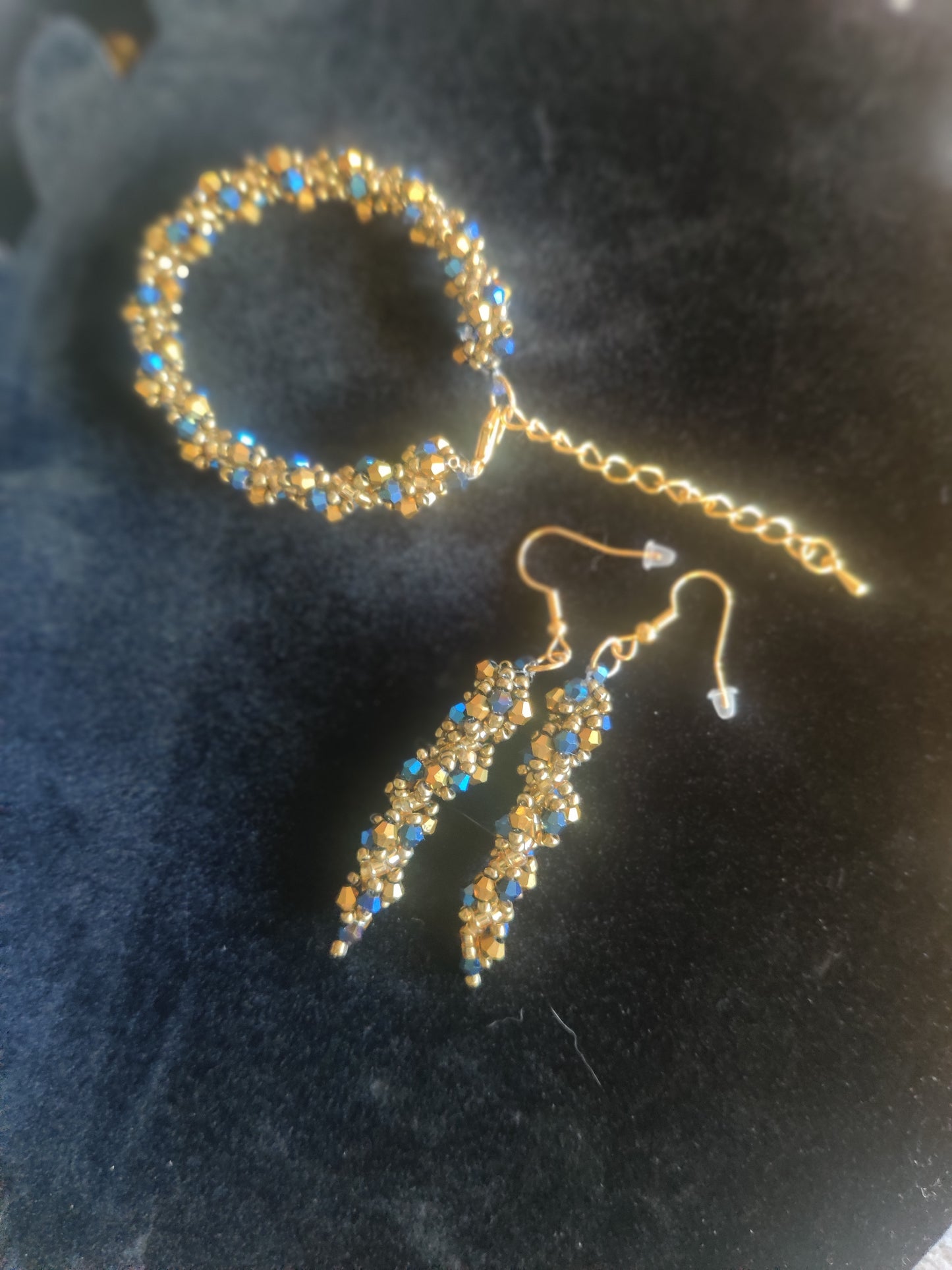 Armband och örhängen set - Guld med blå glaskristaller