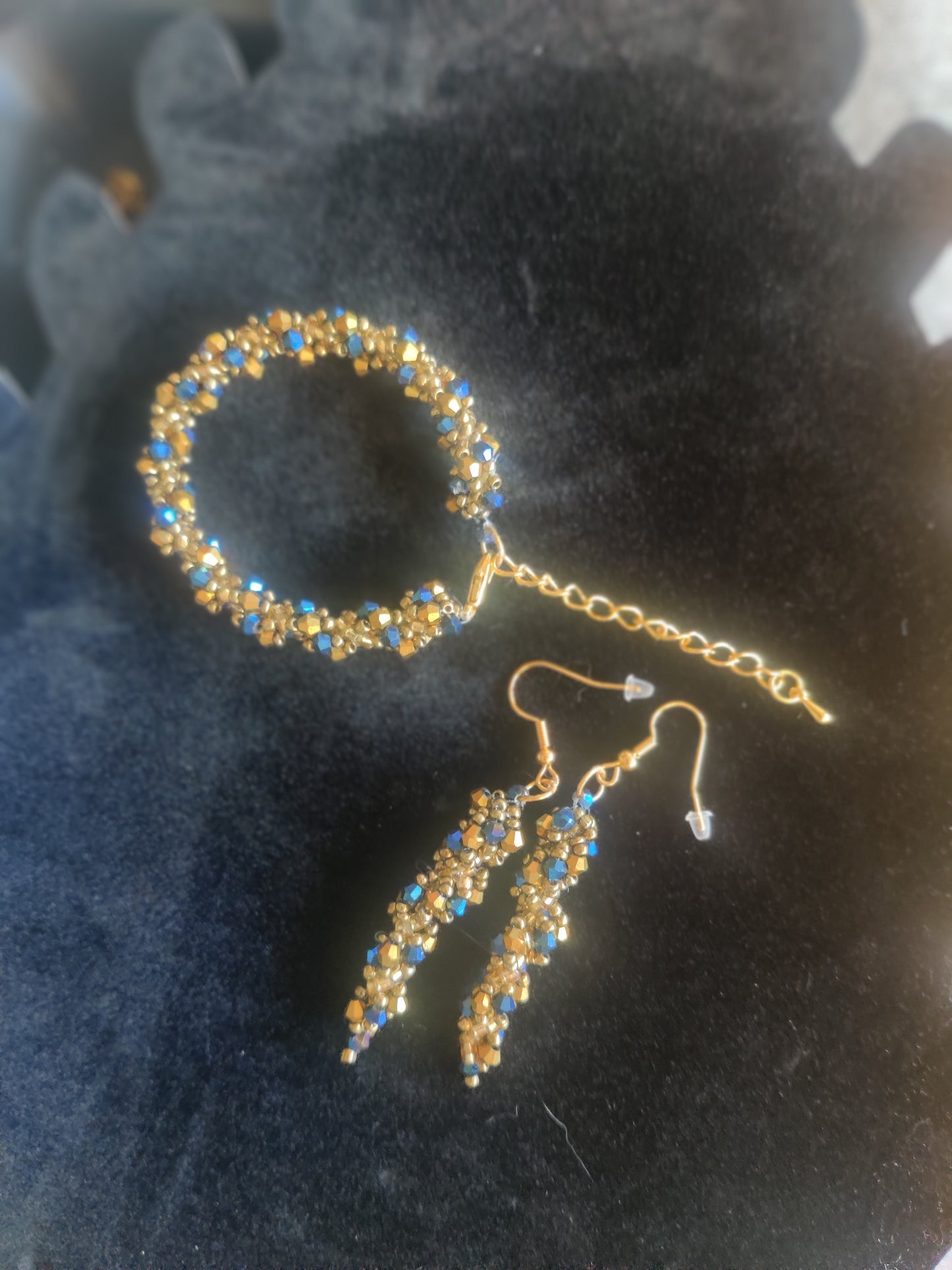 Armband och örhängen set - Guld med blå glaskristaller