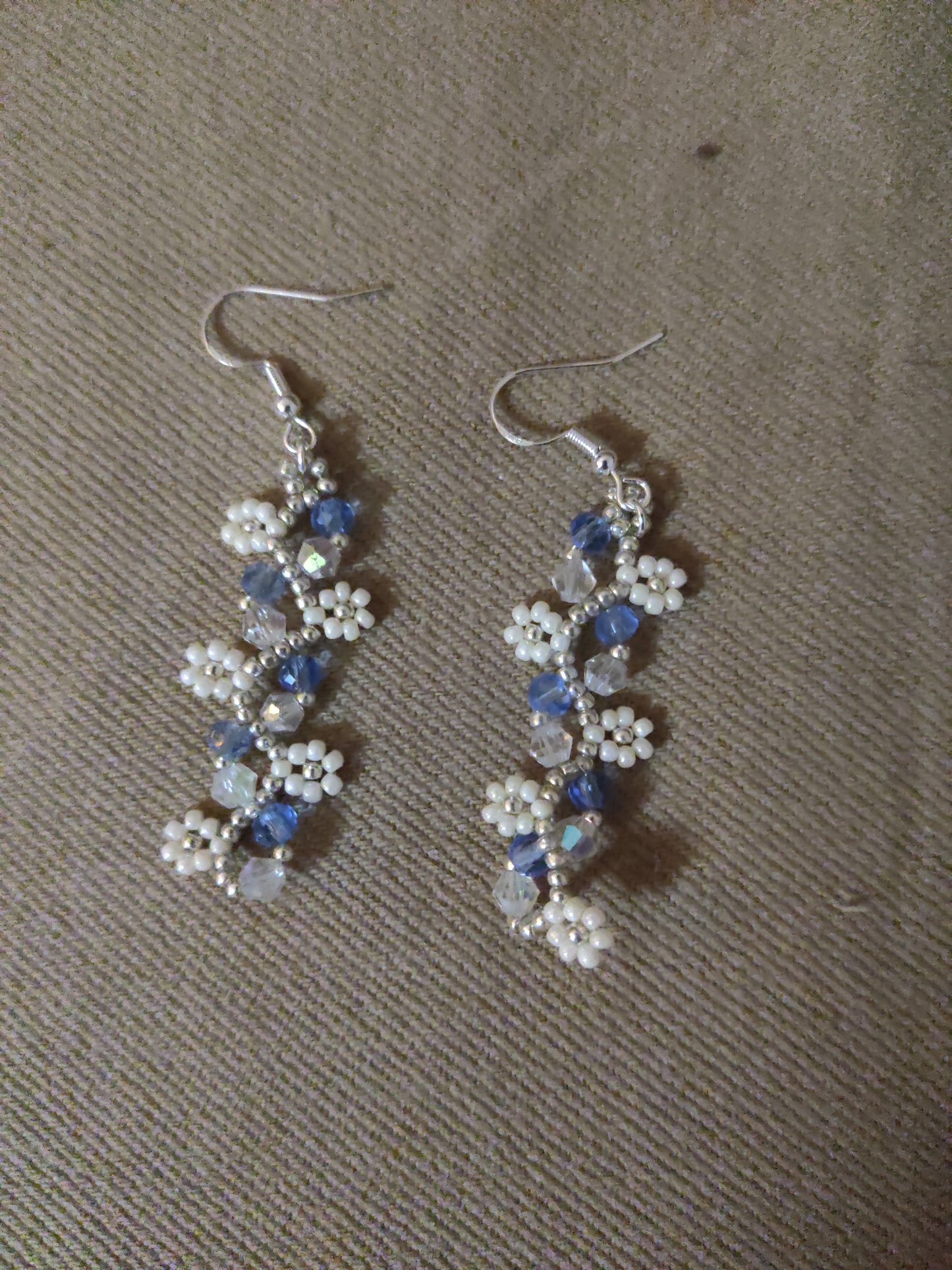 Smyckesset - Armband & Örhängen med små blommor