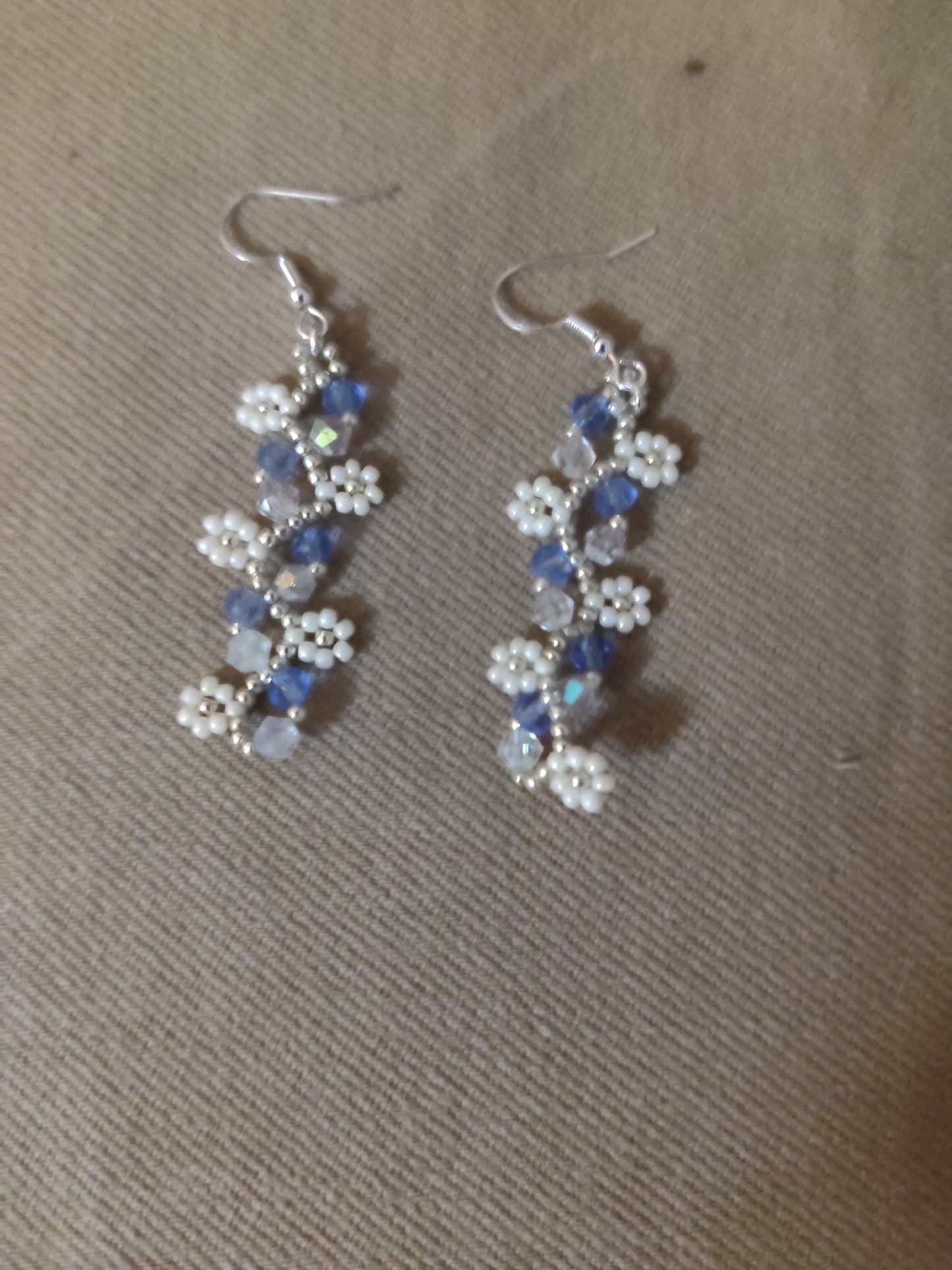 Smyckesset - Armband & Örhängen med små blommor