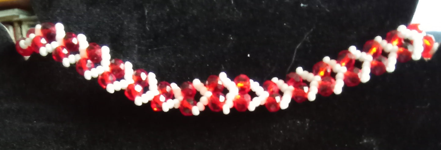 Kristallarmband Hjärta Röd-Vit 17 cm