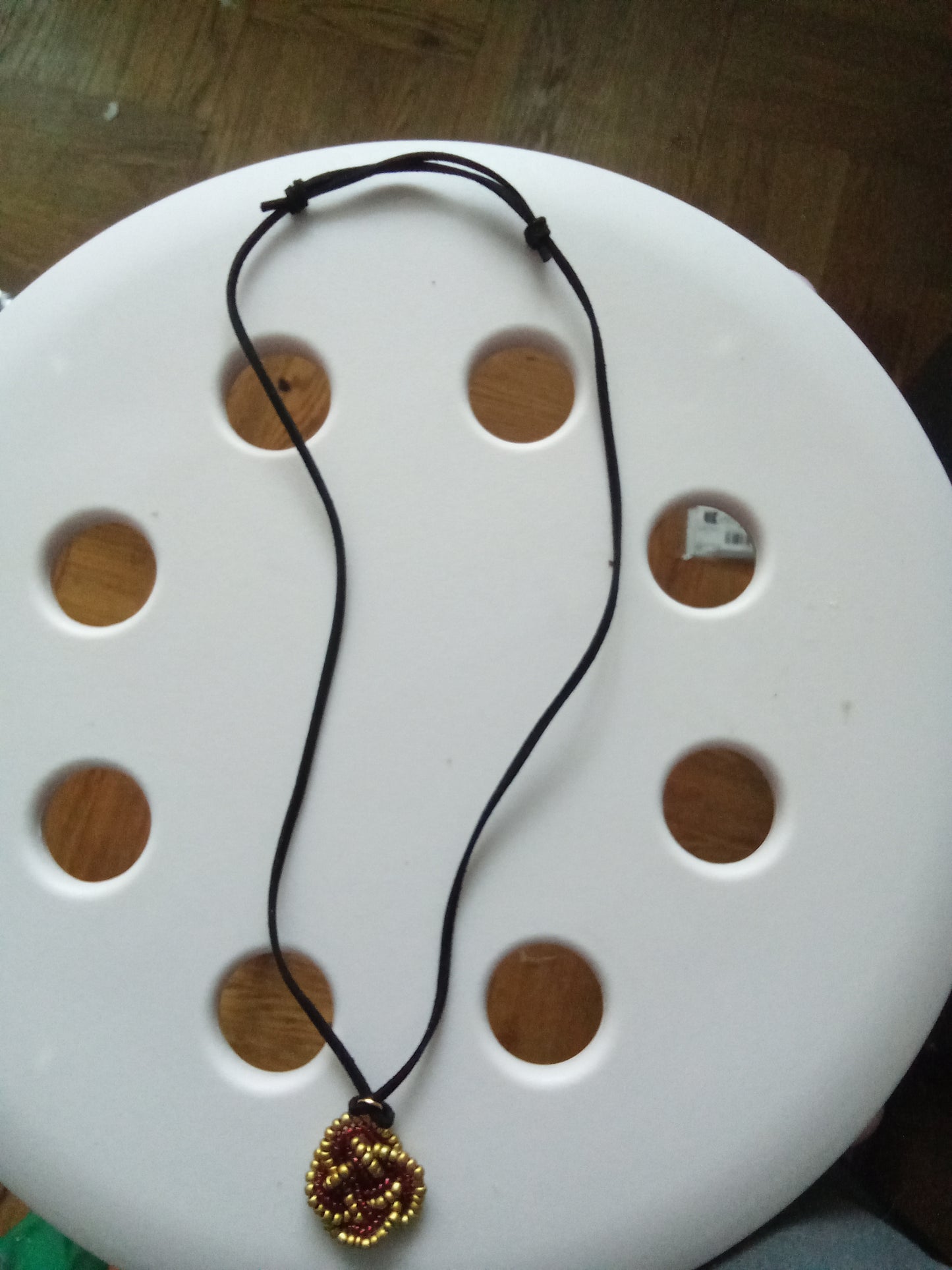 Handgjord Celtic Knot-halsband