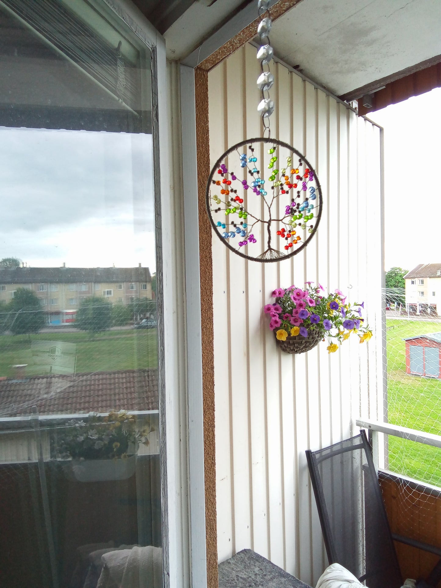 Suncatcher Livets träd – Chakrafärger