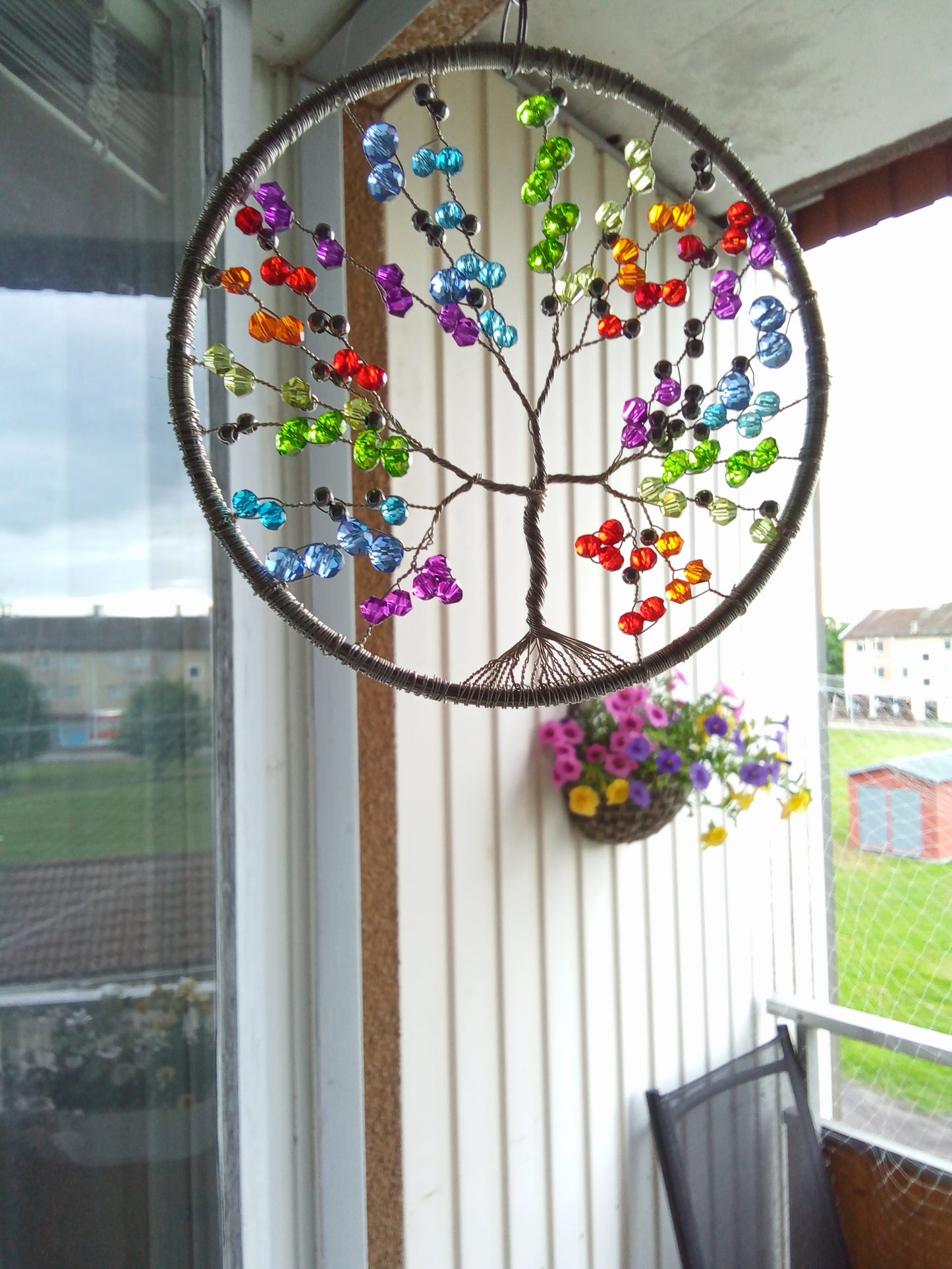 Suncatcher Livets träd – Chakrafärger
