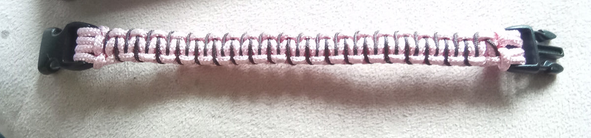 Handgjort Paracord-armband