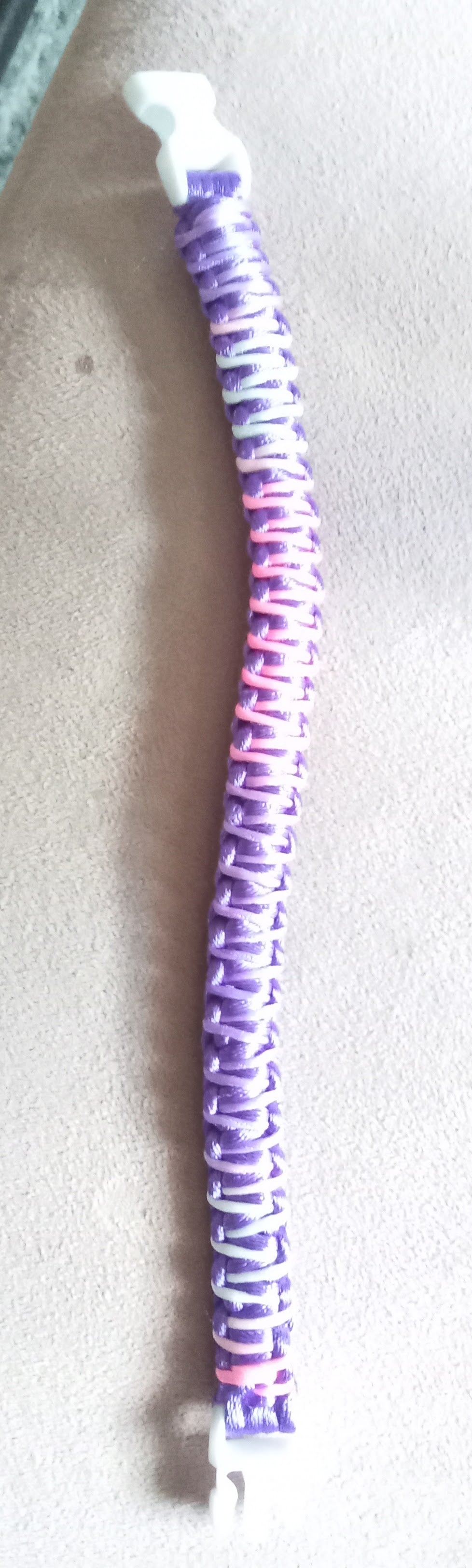 Handgjort Paracord-armband