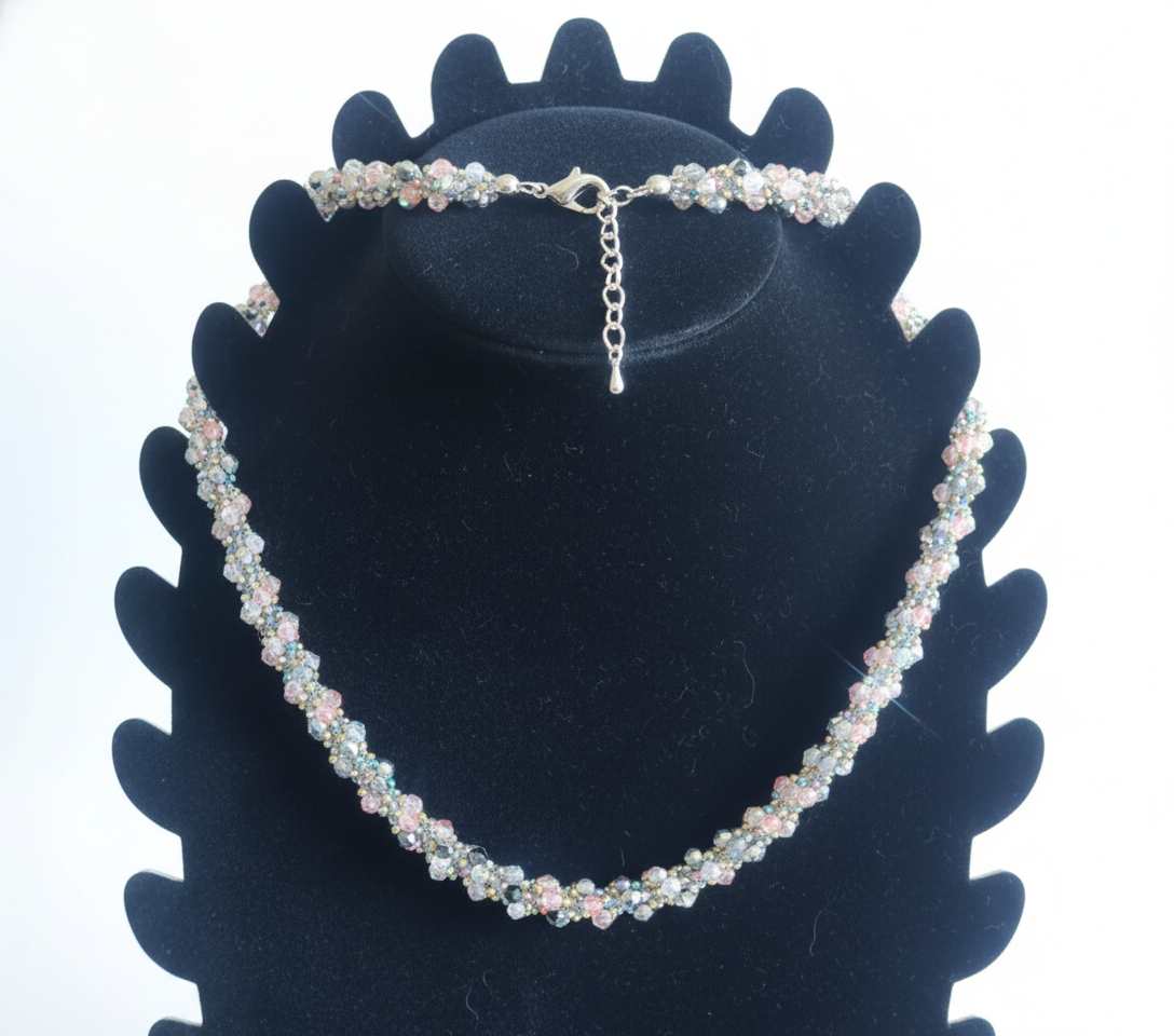 Facetterat Smyckesset - Halsband & Armband i Rosa & Iriserade Pärlor